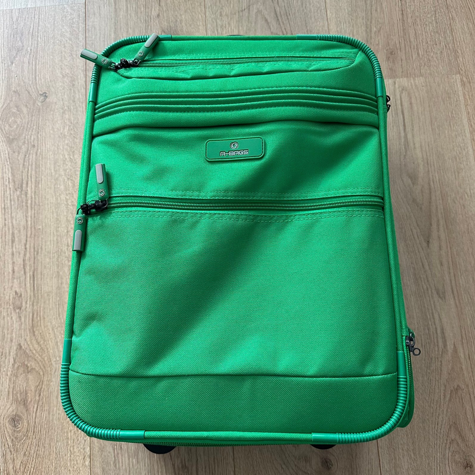 Trolley, Ophalen, Zo goed als nieuw, Hard kunststof, Minder dan 50 cm