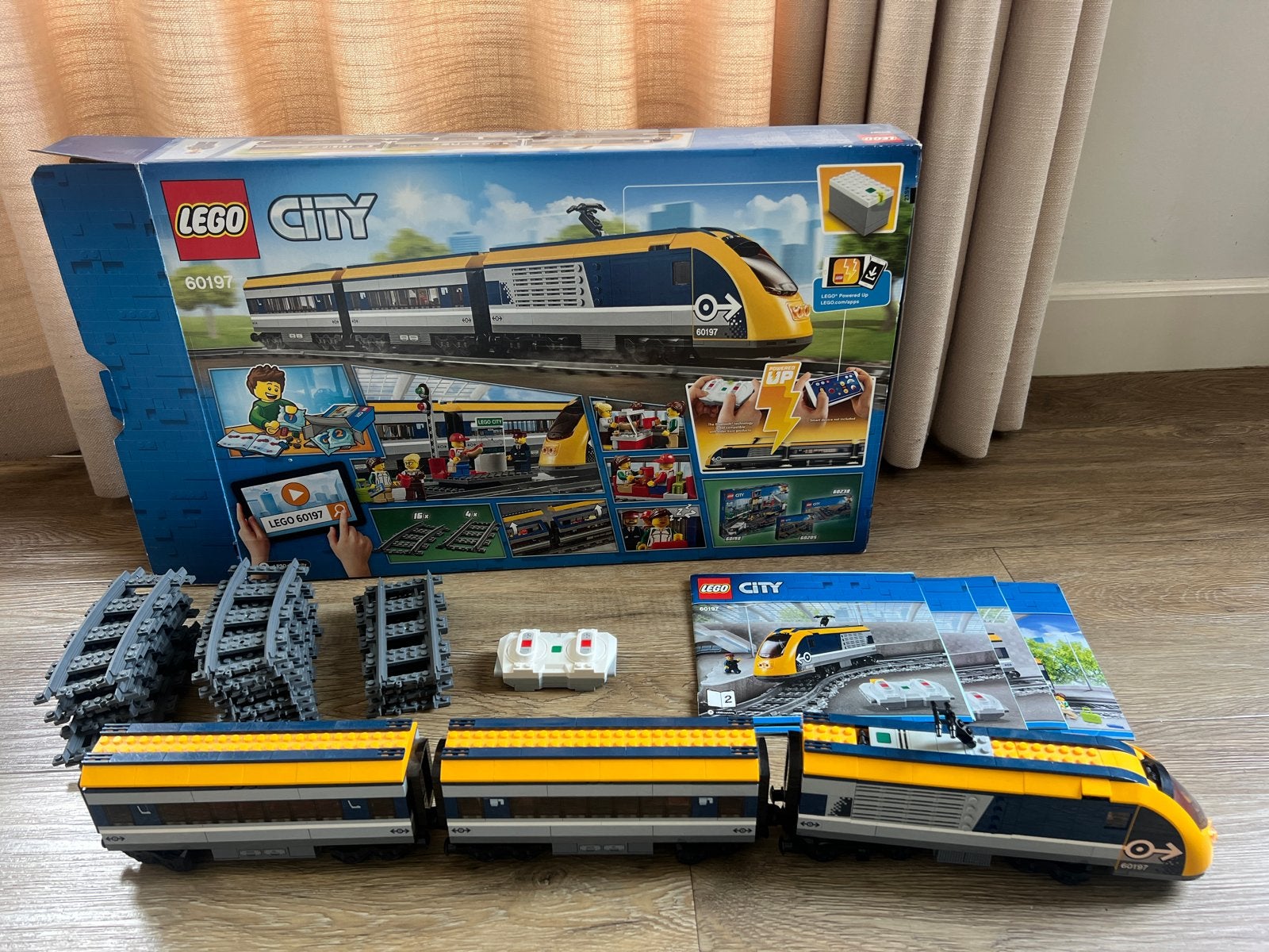 Lego City Passagierstrein 60197 met doos en rails, Ophalen, Lego, Compleet, Complete set