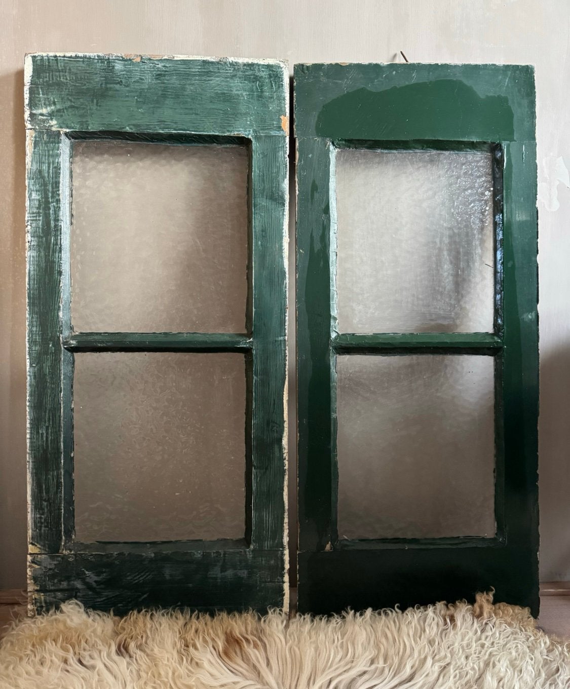 2 antieke houten ramen deuren met matglas, Ophalen