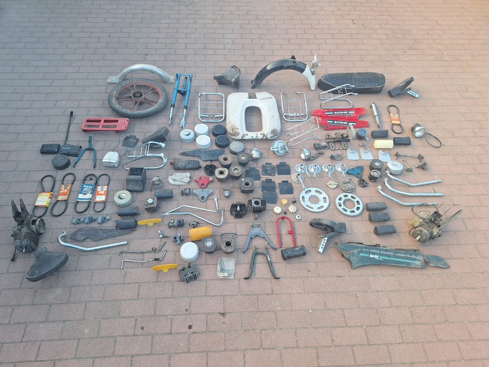diverse oldtimer brommer onderdelen partij batavus anker, Fietsen en Brommers, Ophalen of Verzenden, Gebruikt, Overige typen, Overige merken