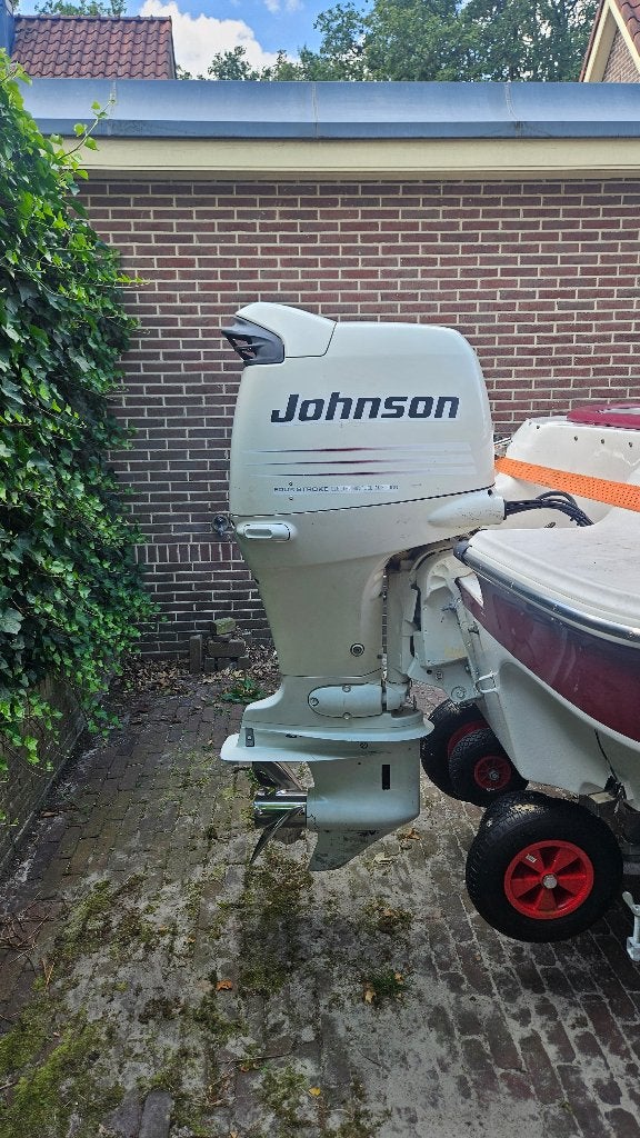 Johnson 140 PK 4 takt (Suzuki), Ophalen, Gebruikt, Viertaktmotor, 30 pk of meer