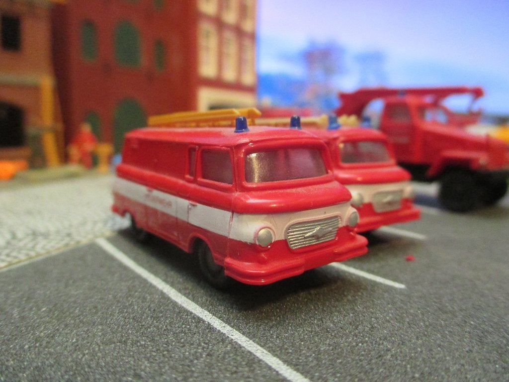 1961 Barkas B 1000 Kastenwagen - DDR Espewe DDR BRANDWEER #2, Hobby en Vrije tijd, Modelauto's | 1:87, Ophalen of Verzenden, Zo goed als nieuw