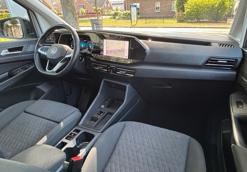 Volkswagen CADDY Maxi 1.5 TSI 115pk DSG MOVE Pano, LED, Navi, Automaat, Met garantie (alle), Bedrijf, Zilver of Grijs