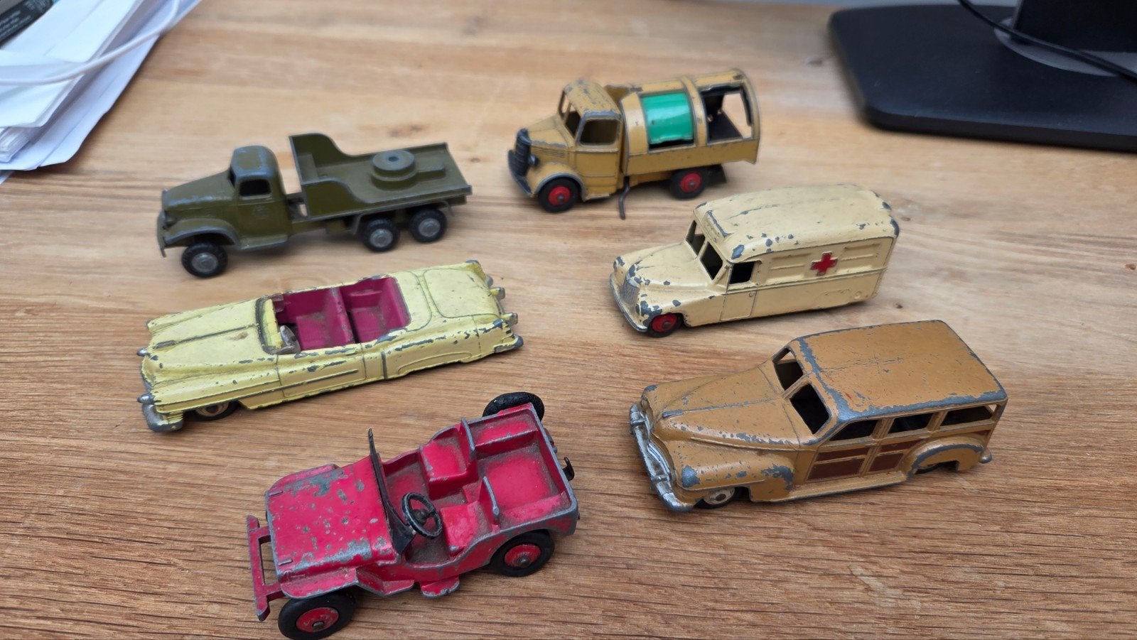 setje dinky toys, Ophalen of Verzenden, Gebruikt, Auto, Overige merken