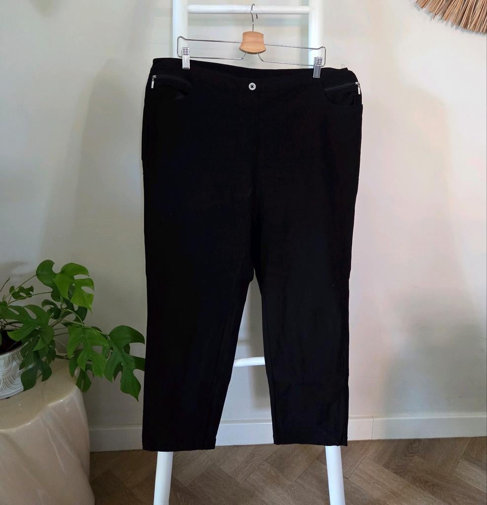 Zwarte Broek met Ritsdetails maat 52 magna atelier promiss, Zwart, Ophalen of Verzenden, Broek of Spijkerbroek, Onbekend