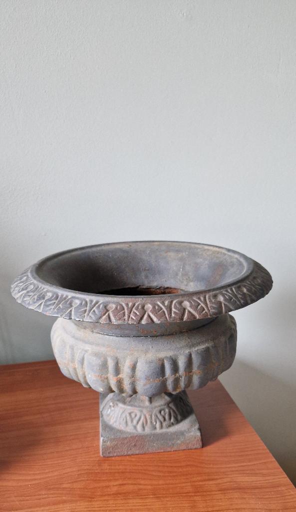 Gietijzeren pot, Tuin en Terras, Ophalen, Gebruikt