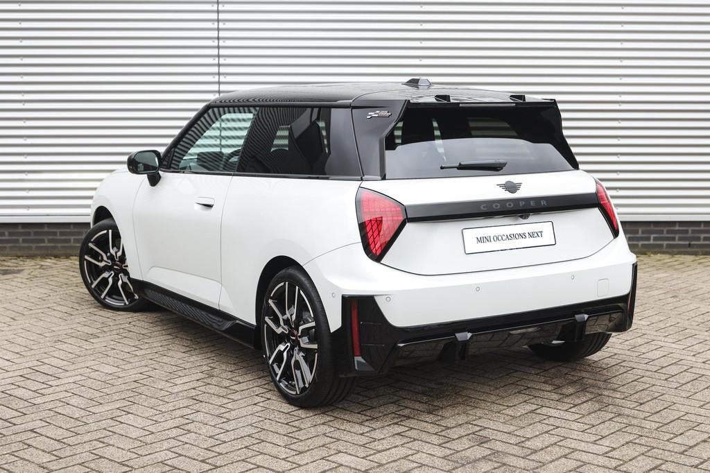 MINI Hatchback Cooper E / John Cooper Works / Pakket M / 18, Auto's, Stof, Gebruikt, Met garantie (alle), 4 stoelen