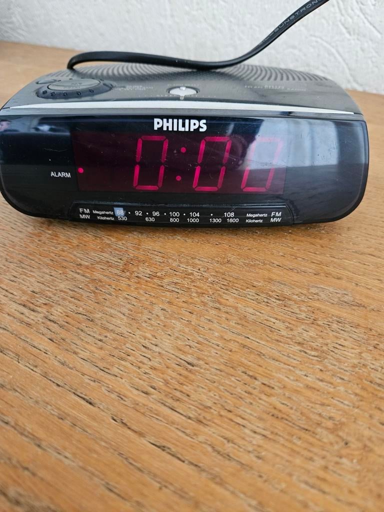 Wekkerradio. Bieden, Witgoed en Apparatuur, Wekkers, Ophalen