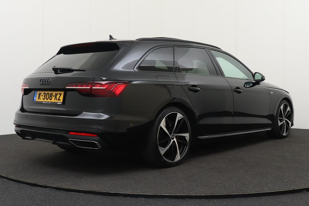 Audi A4 Avant 35 TFSI S-Line BlackLine Pano-Dak RS-Leder 19', Gebruikt, 4 cilinders, A4, Zwart