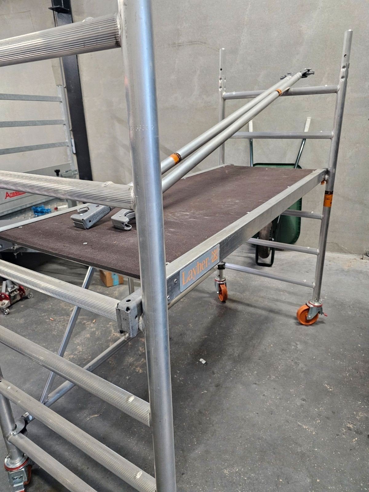 Layher rolsteiger - Zo goed als nieuw, Ophalen, Zo goed als nieuw, Rolsteiger of Kamersteiger, Minder dan 2 meter