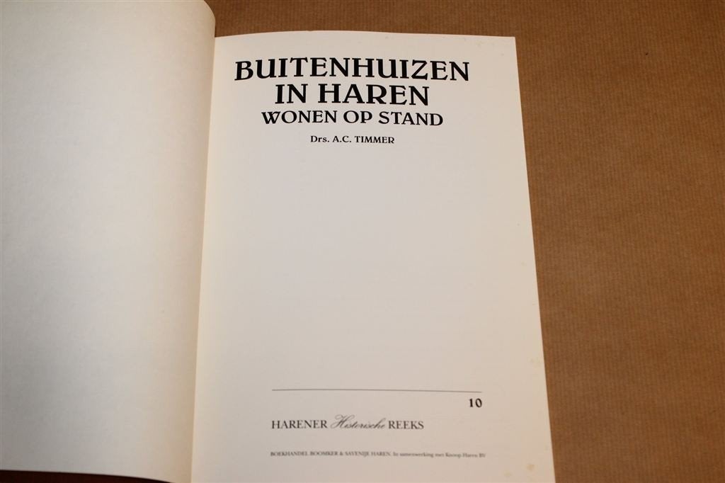 Buitenhuizen in Haren — Wonen op Stand, Ophalen of Verzenden, Gelezen