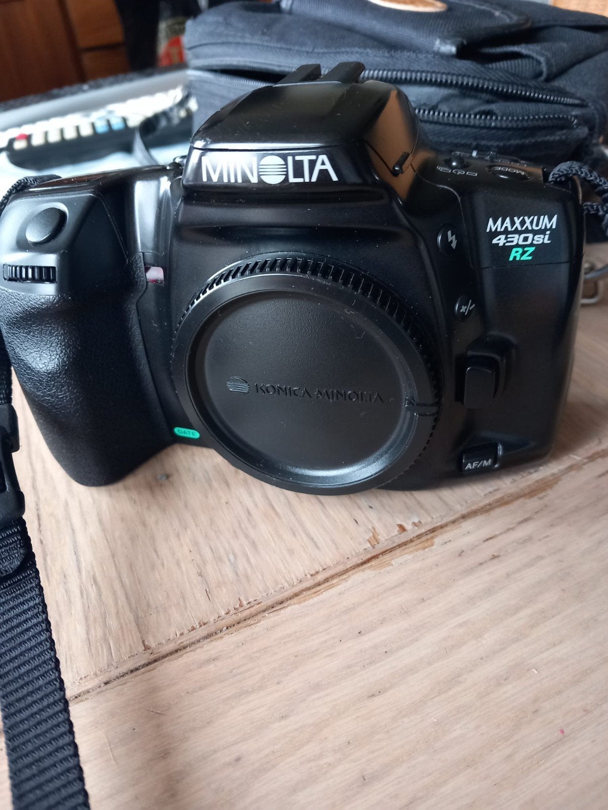 Minolta Maxxum 430 si RZ, Ophalen