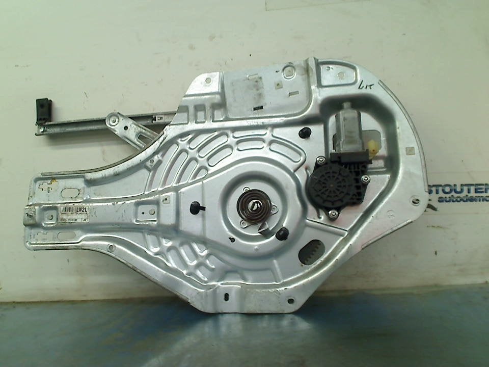 Raammechaniek Elek Links Voor Hyundai Tucson (JM) 824702e010, Hyundai Motor Deutschland GmbH, Gebruikt, Hyundai, Kaiserleipromenade 5, Offenbach am Main 63067, , Duitsland