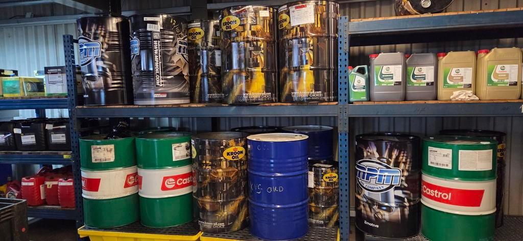 200 liter olie vaten leeg voor vuurton of vloeistofopslag., Tuin en Terras, Vuurkorven, Ophalen, Gebruikt, Vuurton
