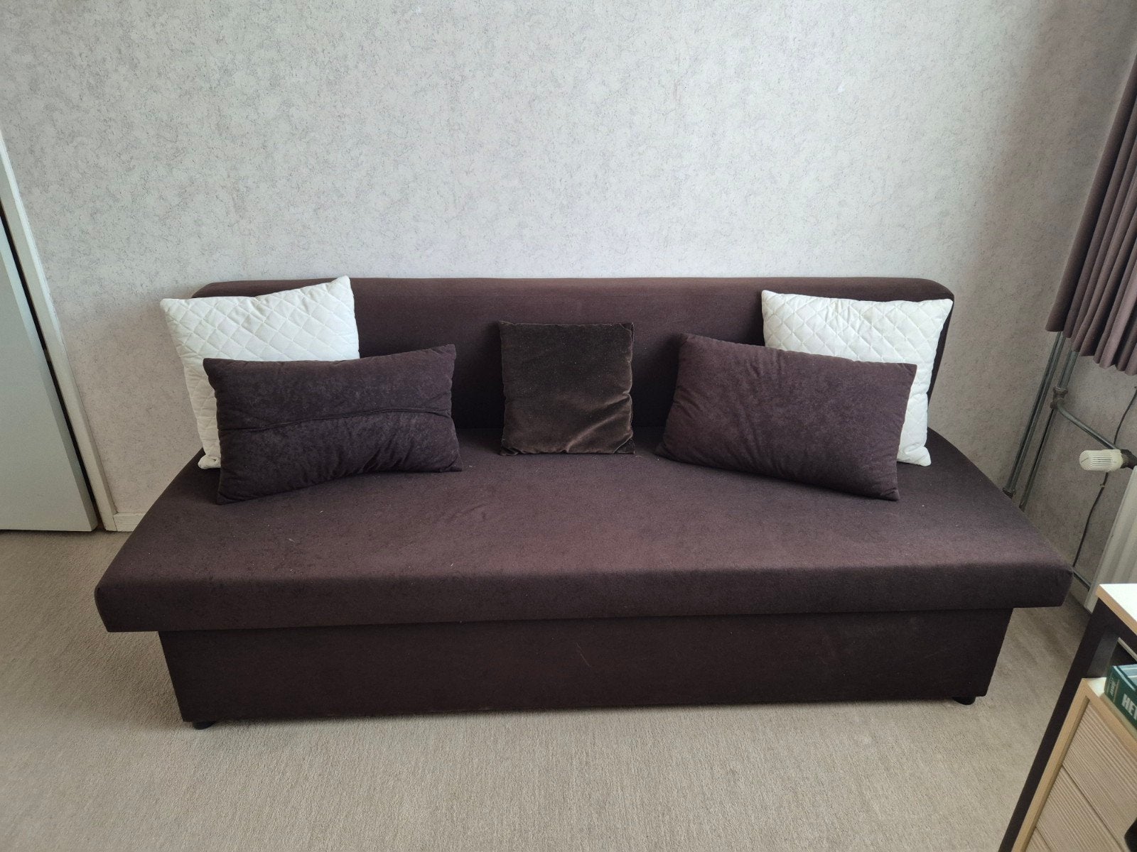 Comfortabele slaapbank - Ideaal voor kleine ruimtes, Ophalen, Gebruikt, Bruin, 190 cm of minder