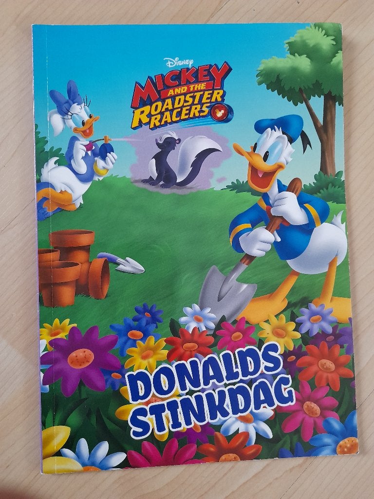 DONALDS STINKDAG DISNEY MICKEY AND THE ROADSTER RACERS, Ophalen of Verzenden, Gelezen, Fictie algemeen