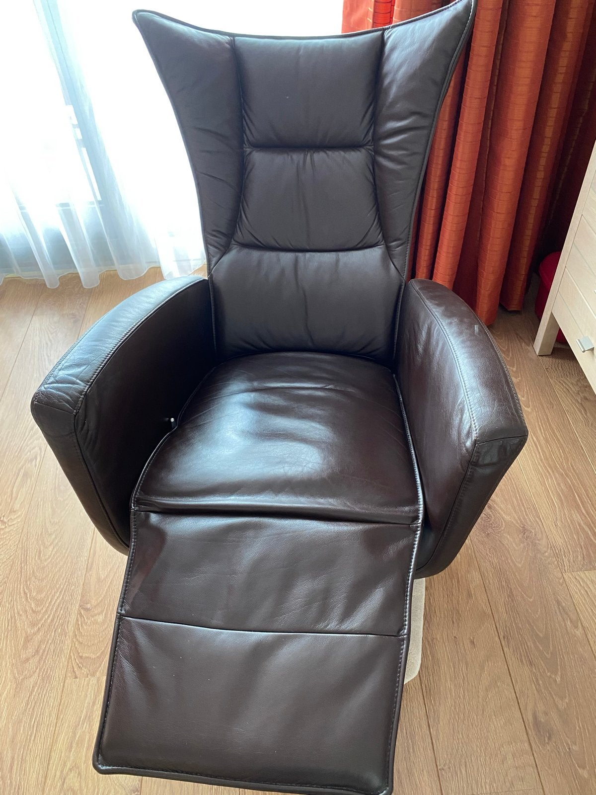 Foto 3 van Relaxfauteuil - Bruin leder draaibaar