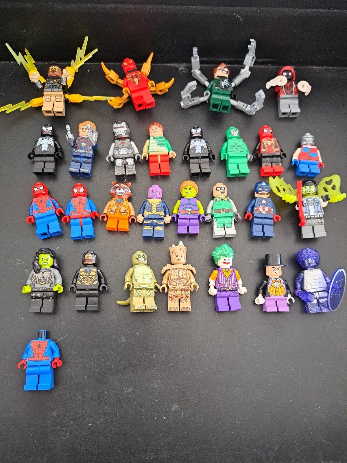 Grote partij LEGO Marvel minifiguren - 29 stuks, Marvel, Lego, Ophalen of Verzenden, Zo goed als nieuw
