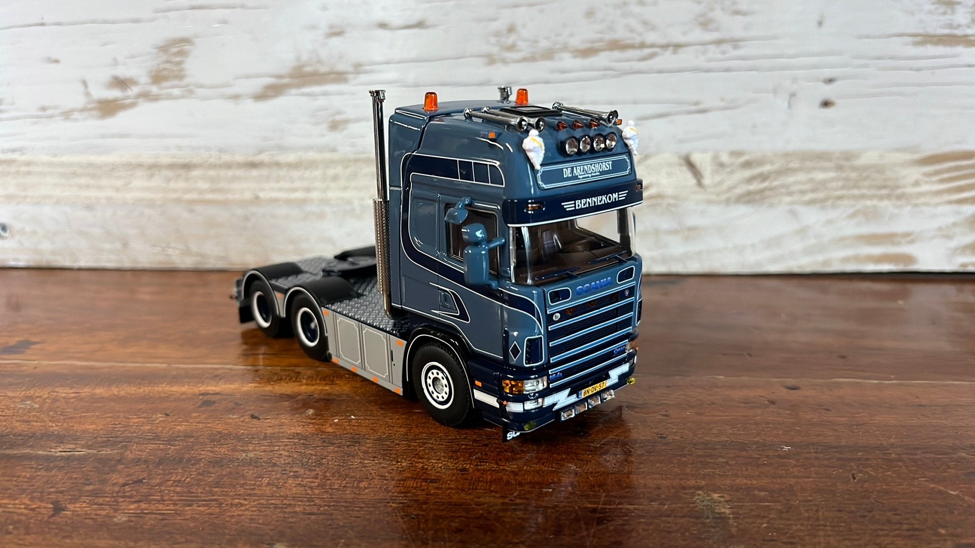 WSI schaalmodel SCANIA 164-580 De Arendshorst, Hobby en Vrije tijd, Ophalen of Verzenden, Nieuw, Bus of Vrachtwagen, Wsi