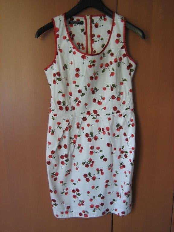Schattig jurkje met rode kersen RINASCIMENTO 36-38 snazzeys, Kleding | Dames, Maat 38/40 (M), Verzenden, Wit, Rinascimento