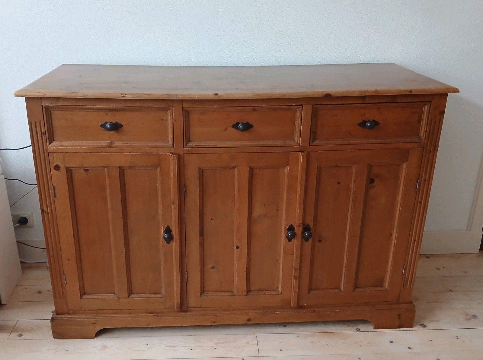 Dressoir, grenen, landelijke stijl, Huis en Inrichting, Kasten | Dressoirs, Ophalen, Gebruikt, 25 tot 50 cm, 100 tot 150 cm