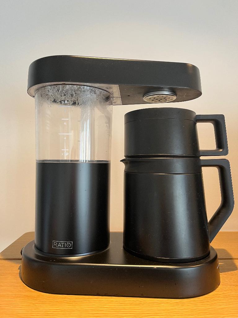 Ratio Six Koffiezetapparaat Zwart | Specialty Coffee Brewer, Witgoed en Apparatuur, Koffiezetapparaten, Ophalen, Gebruikt, Koffiemachine