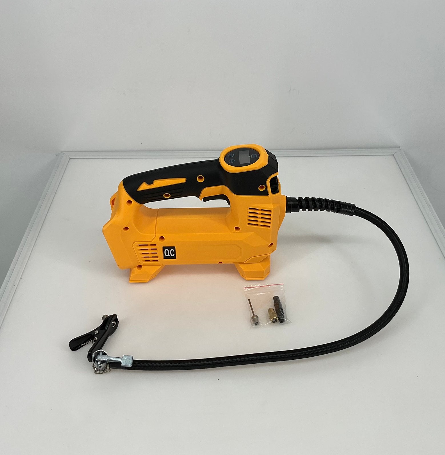 Nieuwe accupomp / compressor werkend op 18V accu’s, Ophalen of Verzenden, Nieuw