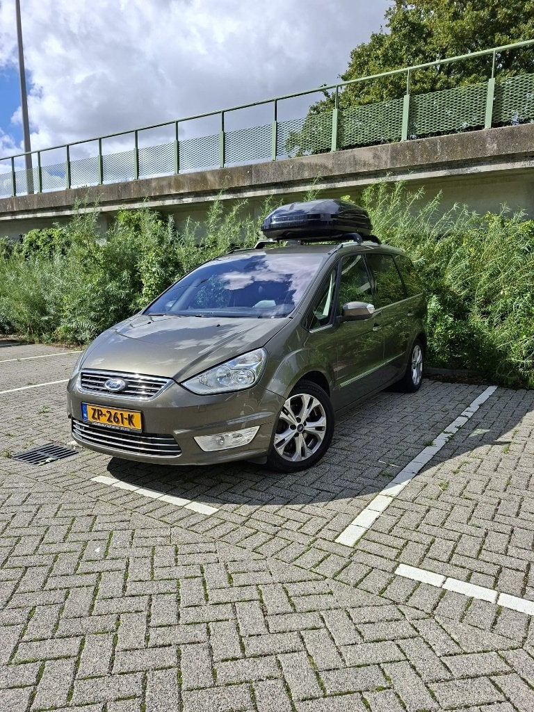 Ford Galaxy Titanium 2.2 Tdci 7 PERSOON Full option, Auto's, Euro 5, 1800 kg, Zwart, 4 cilinders