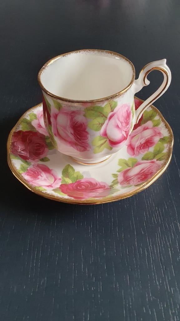 Kop en schotels van oa Royal Albert en Roayl Ascot, Ophalen, Zo goed als nieuw, Porselein, Kop en/of schotel