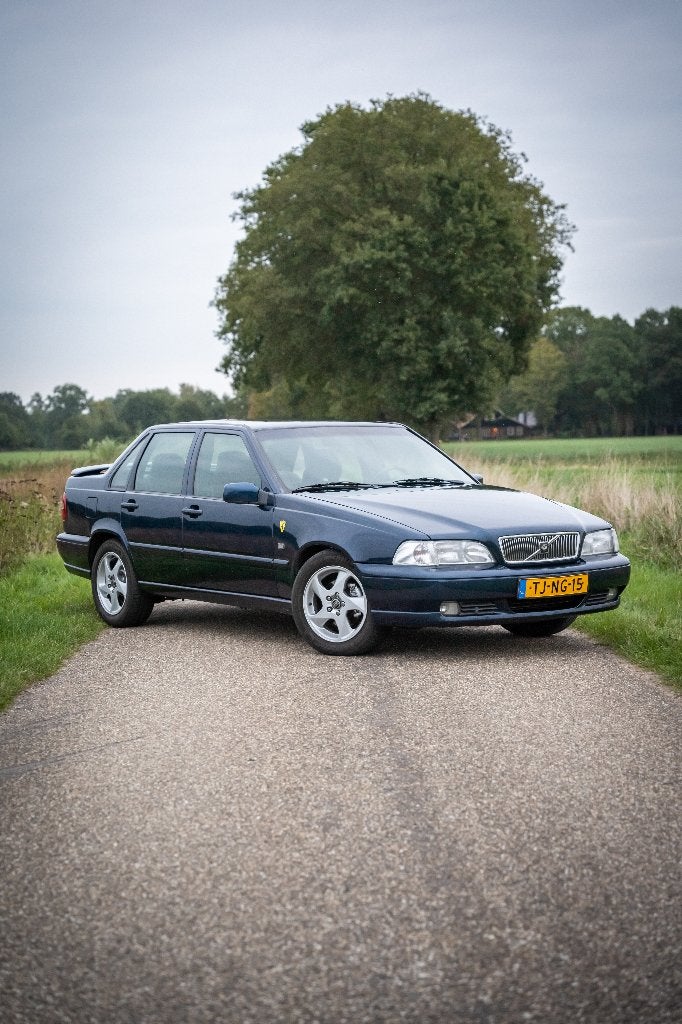 Volvo S70 2.5 1998 / 2e eig / Dealer Ondh / Orig NL, Voorwielaandrijving, Dealer onderhouden, Blauw, Leder en Stof