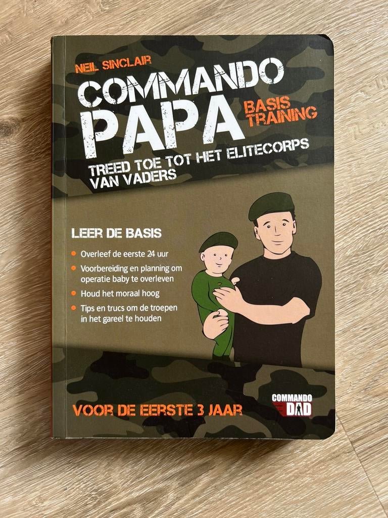 Boek commando papa, Ophalen of Verzenden, Zo goed als nieuw