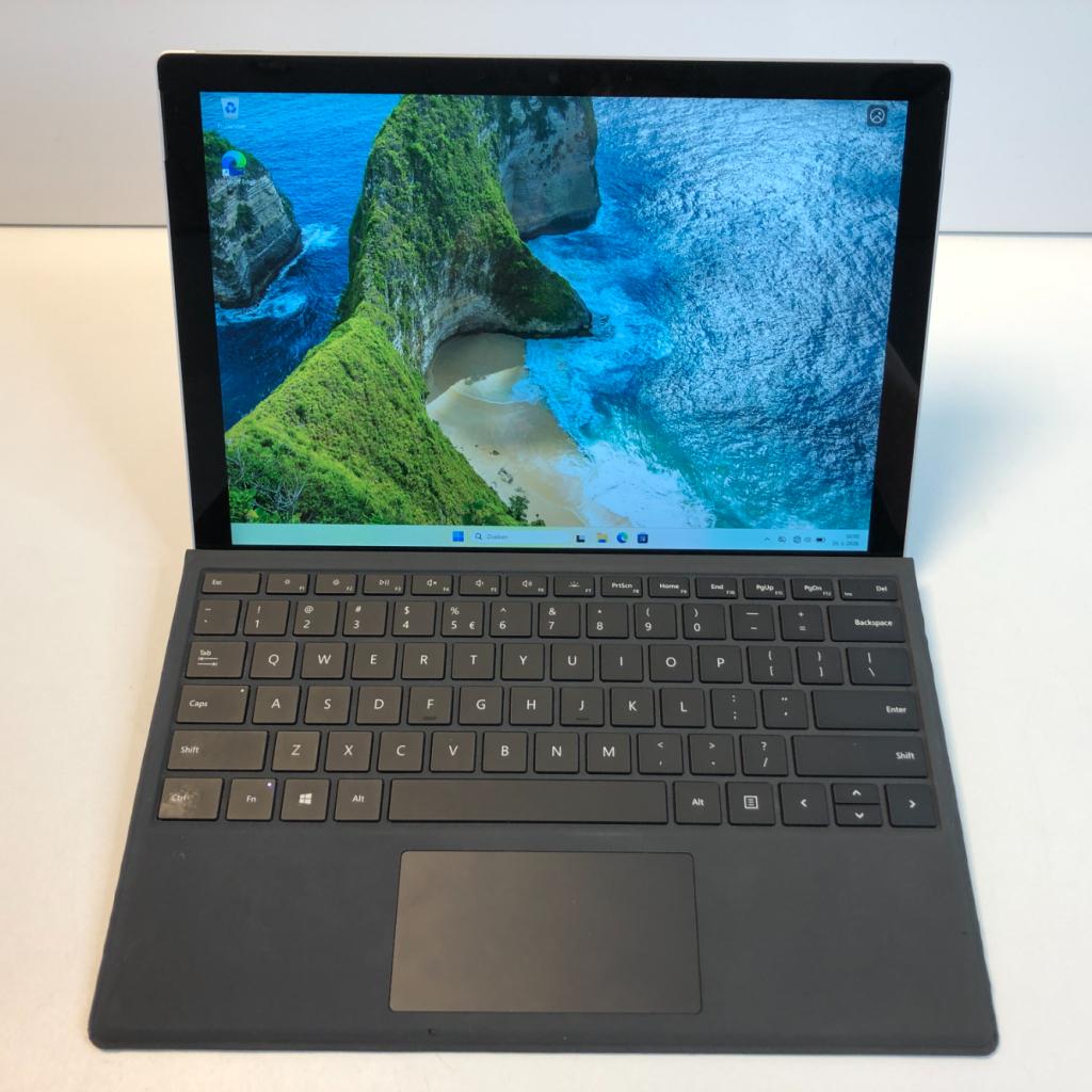 Microsoft Surface Pro 7 Plus | 256GB | 8GB | Nette Staat!, Microsoft, Zo goed als nieuw, Support@microsoft.com, Microsoft Corporation
One Microsoft Way
Redmond, WA 98052-6399
USA