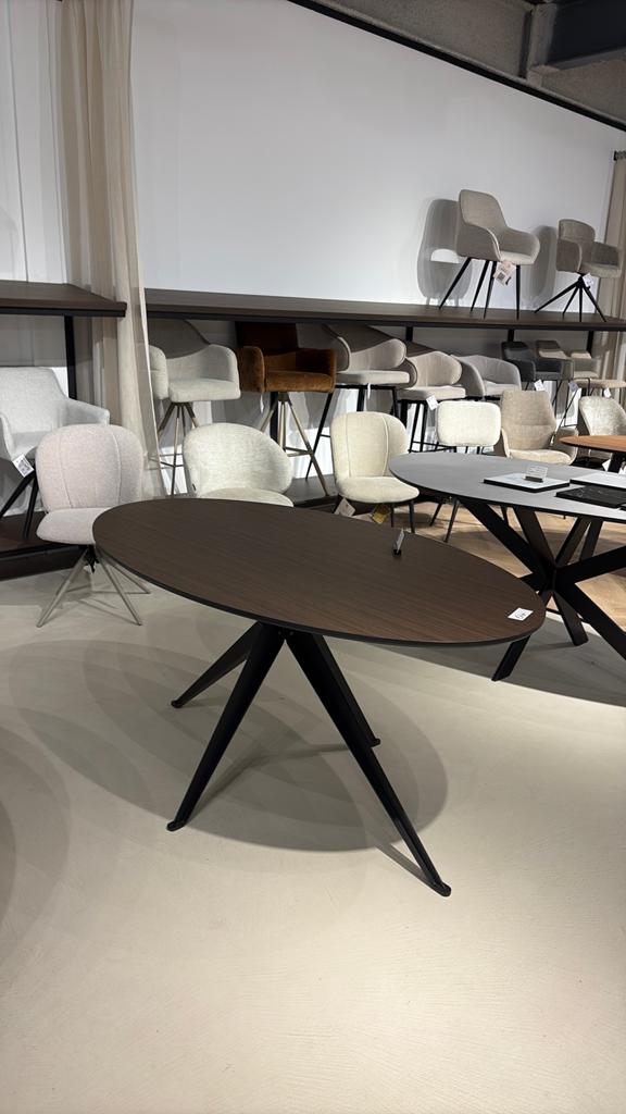 Eettafel melamine eiken bruin 160x90 ovaal, Huis en Inrichting, Tafels | Eettafels, Ophalen, 50 tot 100 cm, Zo goed als nieuw