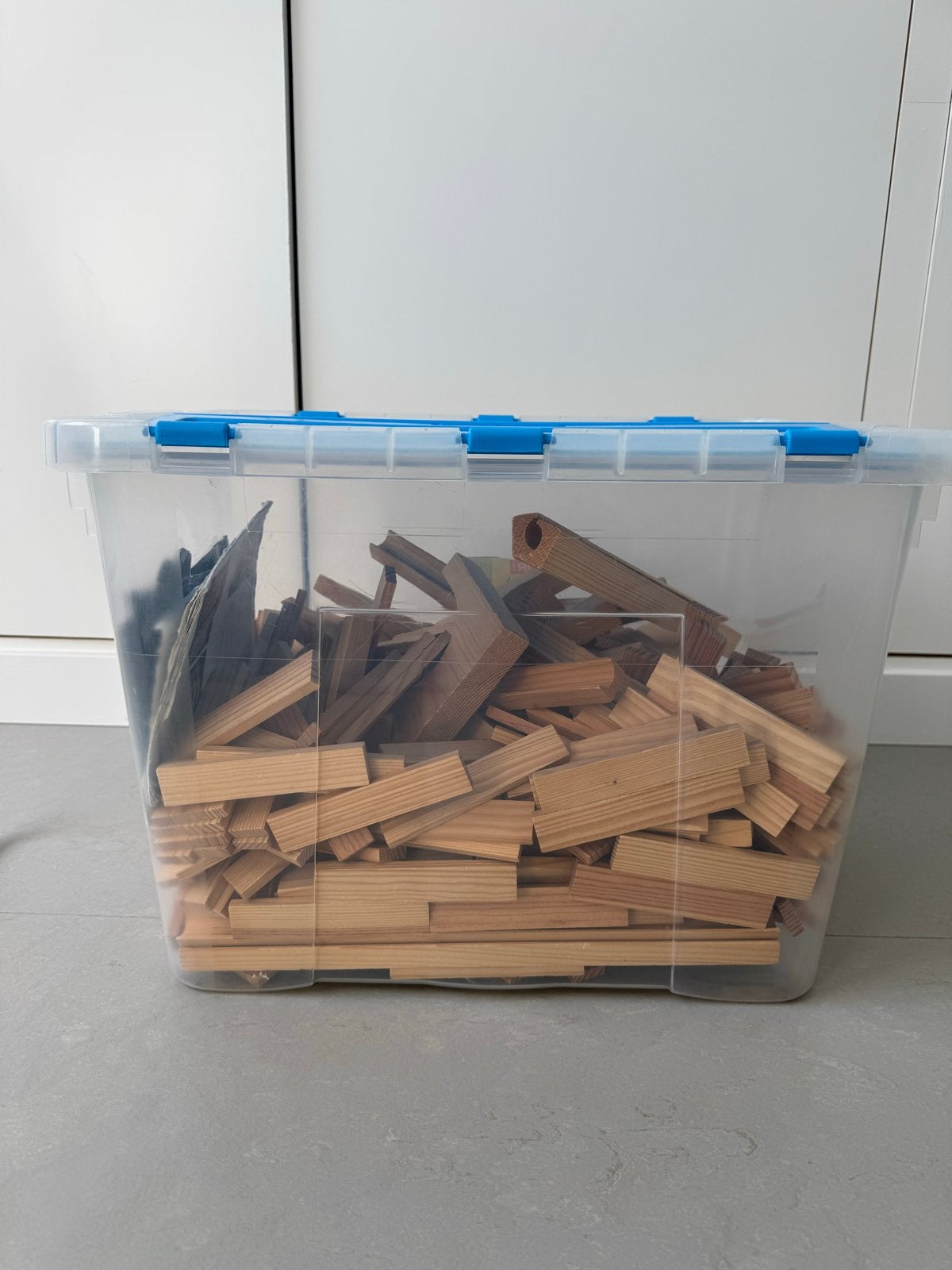 Grote doos met Kapla en Bblocks bouwblokken, Ophalen, Gebruikt, Overige merken
