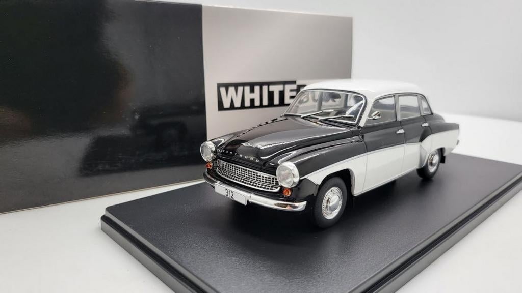 Wartburg 312 zwart-wit 1:24, Hobby en Vrije tijd, Modelauto's | 1:43, Nieuw, Auto, Overige merken, Ophalen of Verzenden