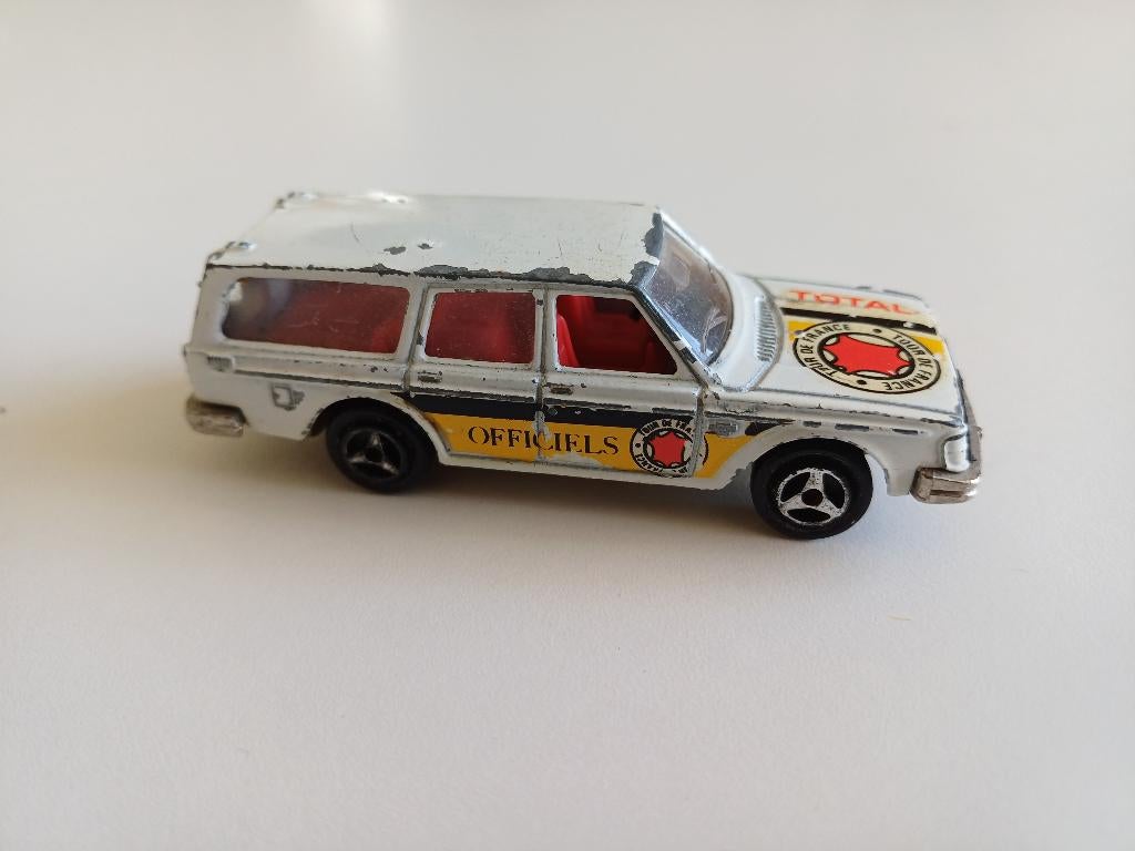 Majorette volvo 245 DL tour de france auto, Ophalen of Verzenden, Gebruikt, Auto