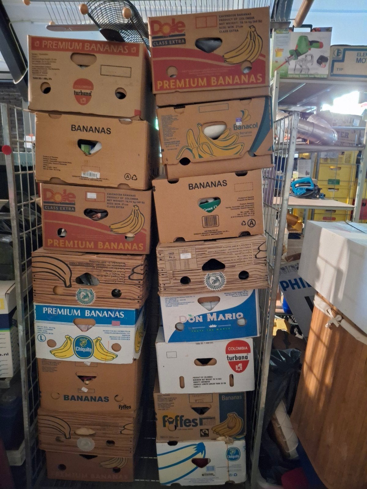 16 dozen rommelmarkt spullen, Ophalen, Gebruikt