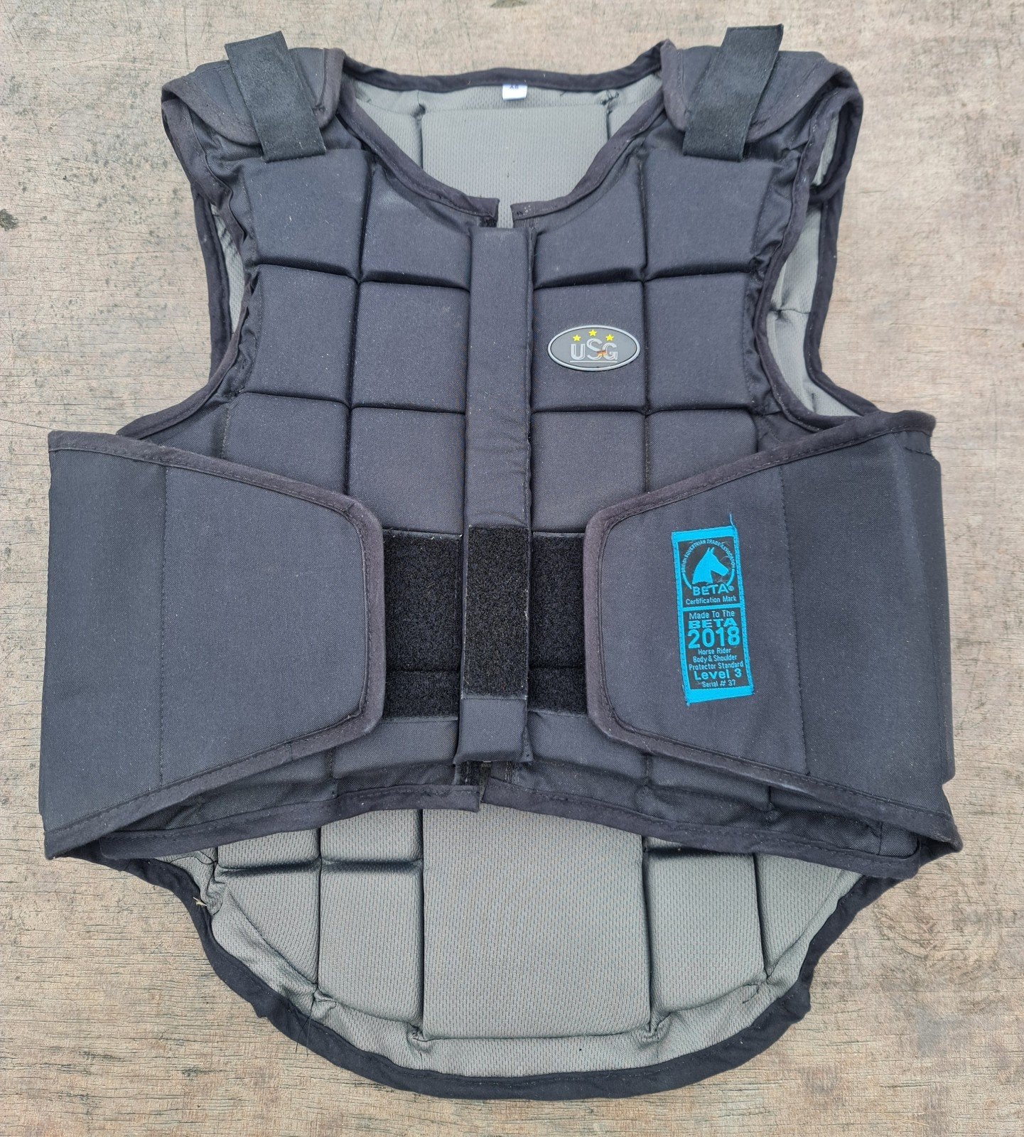 USG body protector  veiliger Paardrijden, Dieren en Toebehoren, Ophalen of Verzenden, Zo goed als nieuw, Springen, Bovenkleding