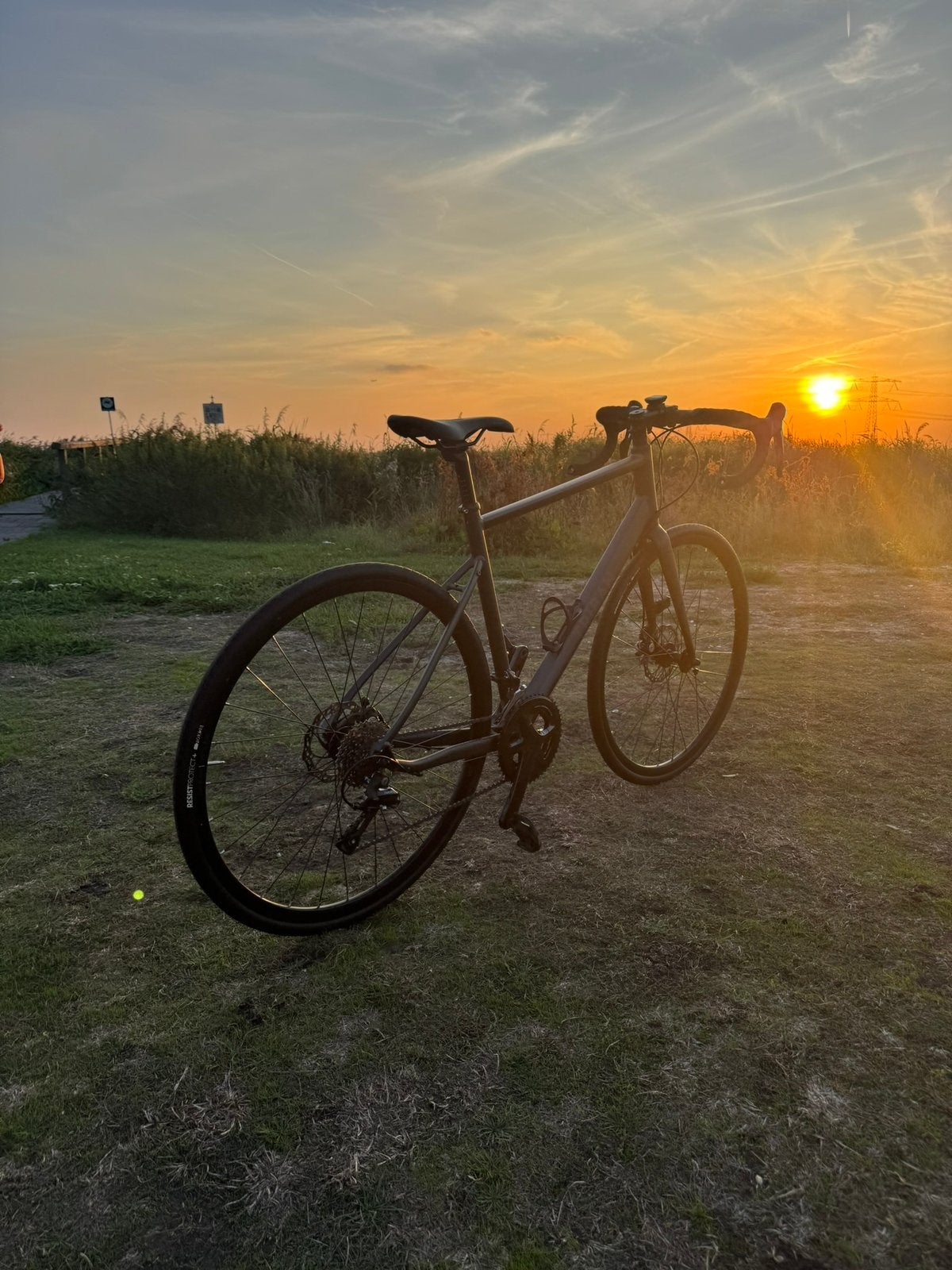 Triban RC500 racefiets – bijna als nieuw + accessoires, Fietsen en Brommers, Ophalen of Verzenden