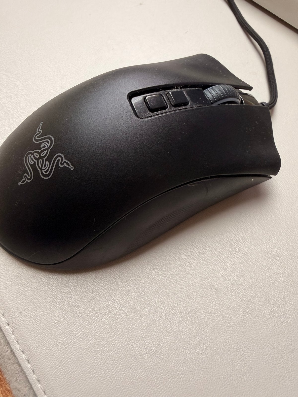 Razer Deathadder V2 Gaming Muis - Bedraad, 20.000 DPI, Computers en Software, Muizen, Gebruikt, Muis, Rechtshandig, Bedraad, Ergonomisch