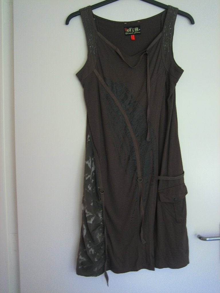 Speels taupekleurig jurkje van NTS, NOT THE SAME 40 snazzeys, Kleding | Dames, Maat 38/40 (M), Bruin, Not the Same, Nieuw