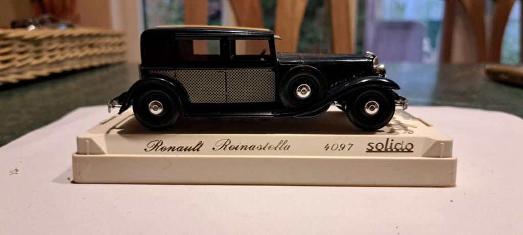 Renault reinastella 1:43, Ophalen of Verzenden, Auto, Solido