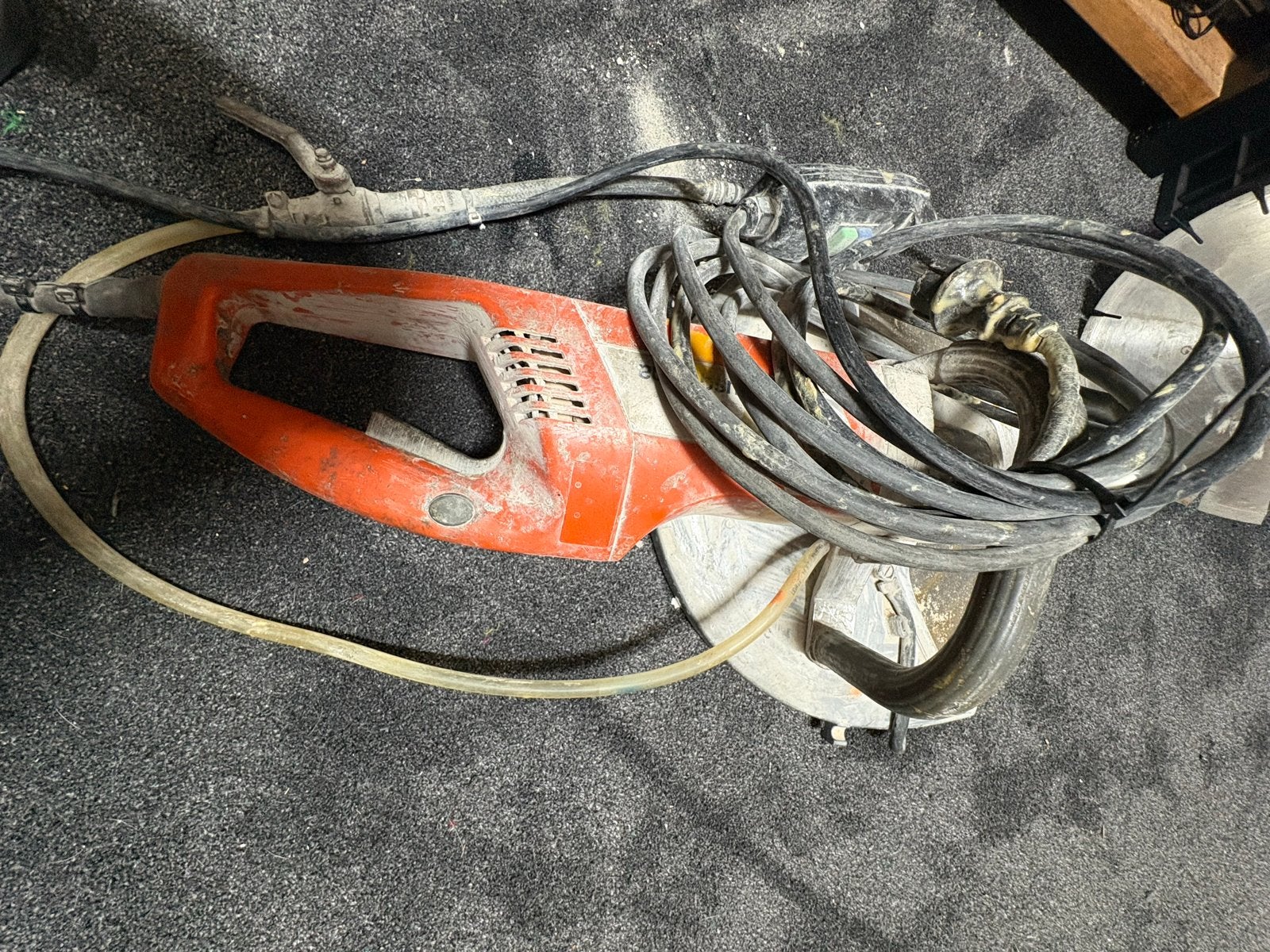 Husqvarna K3000 Wet Cirkelzaag ., Doe-het-zelf en Verbouw, Gereedschap | Zaagmachines, Ophalen, Gebruikt, Cirkelzaag, 70 mm of meer