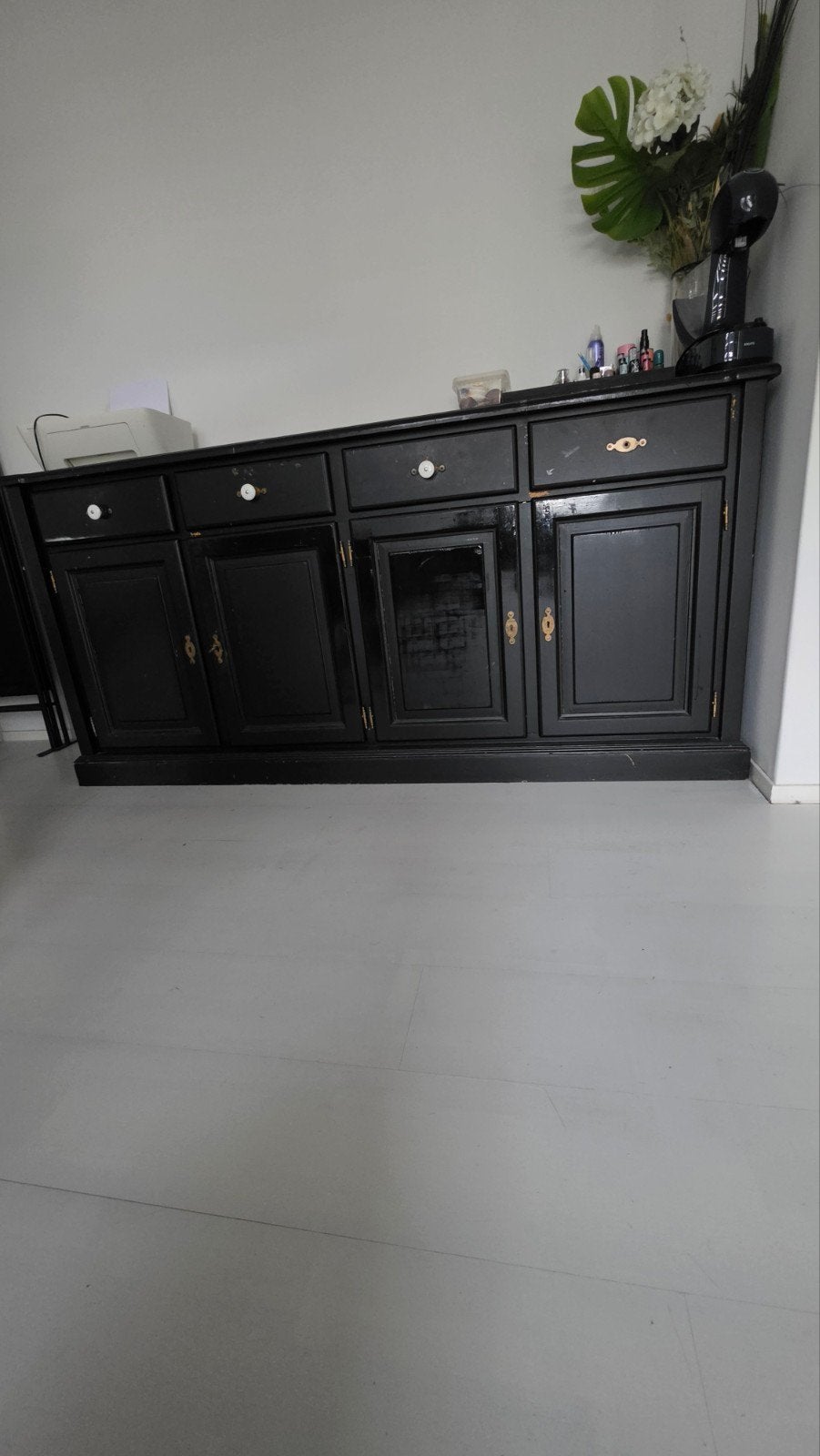 Zwart dressoir met lades en deuren, Huis en Inrichting, Kasten | Dressoirs, Gebruikt, Klassiek, 150 tot 200 cm, Ophalen of Verzenden