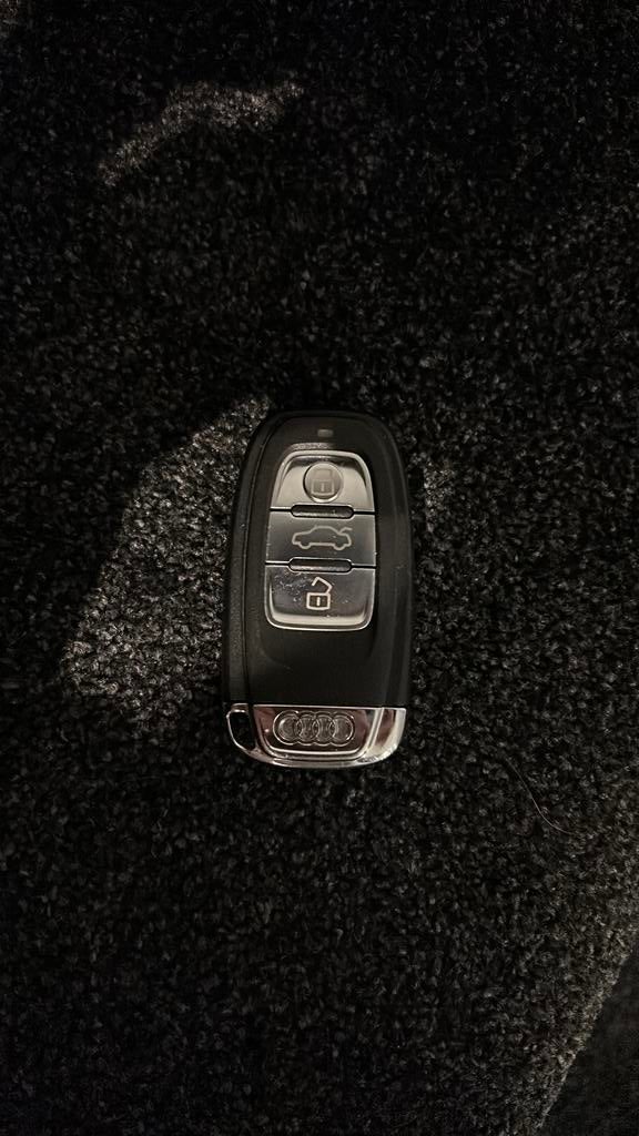 Audi Autosleutel, Auto diversen, Auto-accessoires, Ophalen of Verzenden