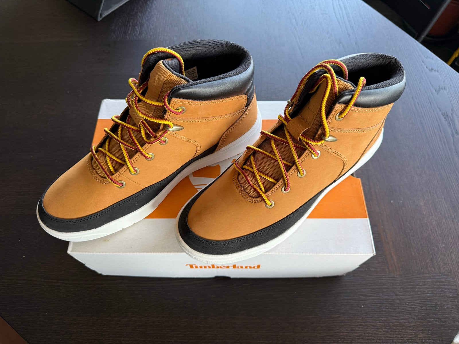 Timberland Seneca Bay Mid Lace Sneaker Wheat maat 44, Ophalen of Verzenden, Nieuw, Overige kleuren, Sneakers of Gympen