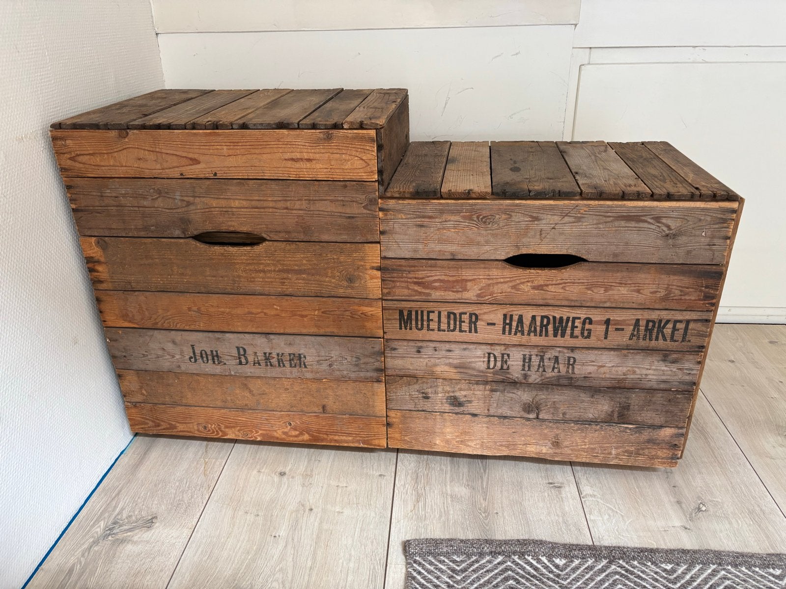 Unieke houten kistkast - Vintage en functioneel, 50 – 75, Gebruikt, 50 tot 100 cm, Ophalen of Verzenden