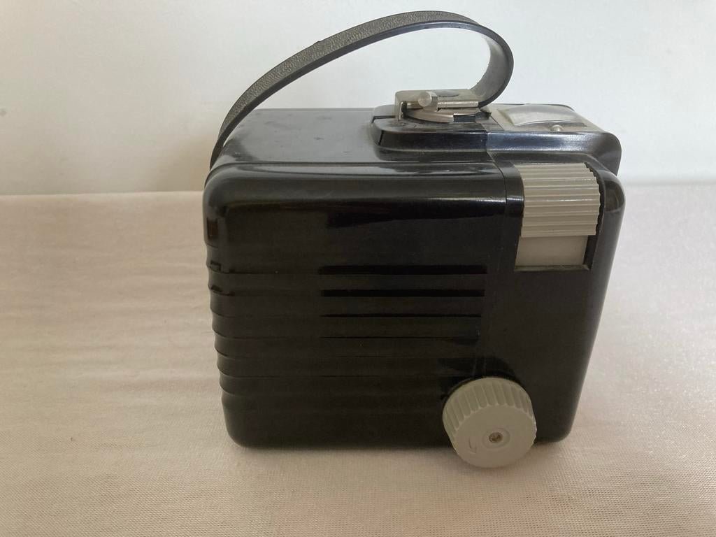 Vintage Kodak Brownie Flash Camera - Made in France, Ophalen of Verzenden, Gebruikt, Compact, Kodak