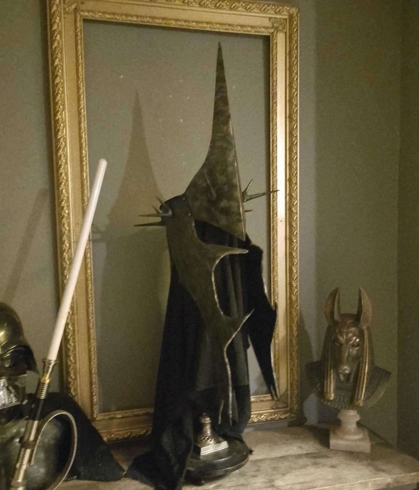 Nazgul Witchking Lord of the Rings" buste statue!, Ophalen of Verzenden, Zo goed als nieuw, Beeldje of Buste