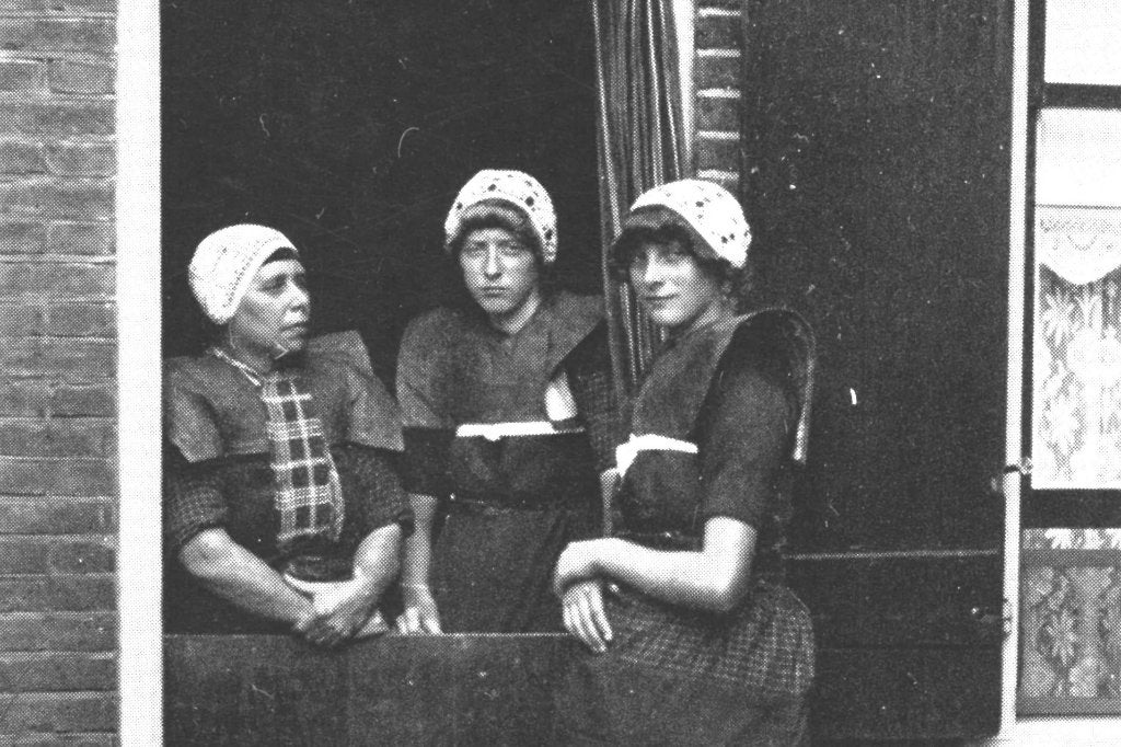 988186 Bunschoten Spakenburg Utr Klederdracht Onbeschreven, Ophalen of Verzenden, 1920 tot 1940, Ongelopen, Utrecht
